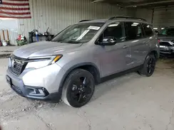 5FNYF8H08KB018447 2019 HONDA PASSPORT