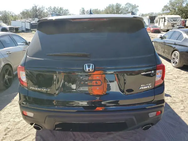 2021 HONDA PASSPORT auction photo 6