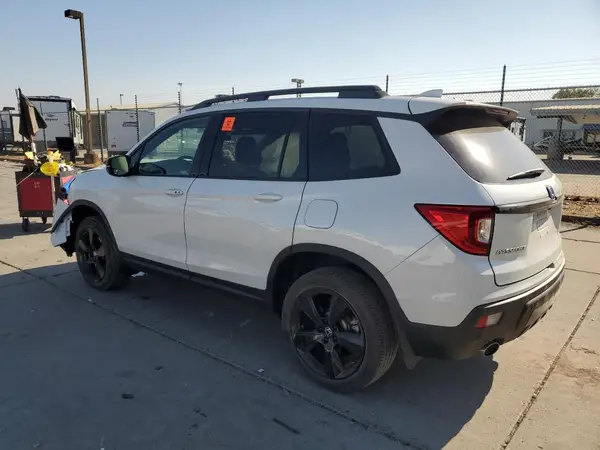 5FNYF8H08MB037258 2021 HONDA PASSPORT - Image 2