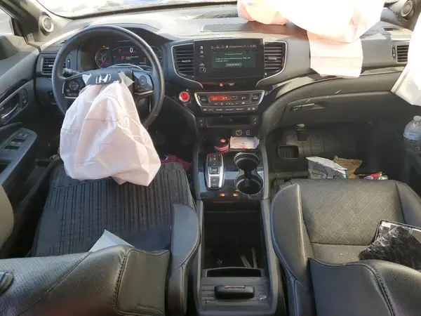 5FNYF8H08MB037258 2021 HONDA PASSPORT - Image 8