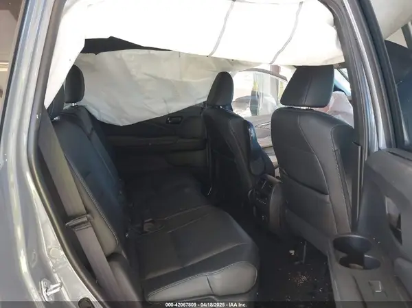 5FNYF8H08NB019585 2022 HONDA PASSPORT - Image 8