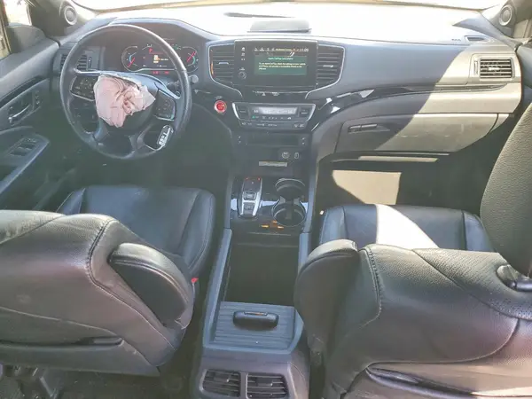 5FNYF8H09KB004914 2019 HONDA PASSPORT - Image 8