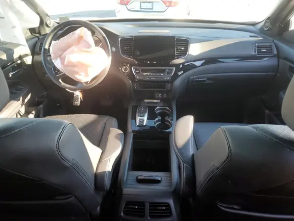 5FNYF8H09KB028291 2019 HONDA PASSPORT - Image 8
