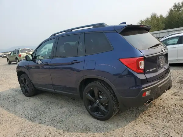 5FNYF8H09MB010425 2021 HONDA PASSPORT - Image 2