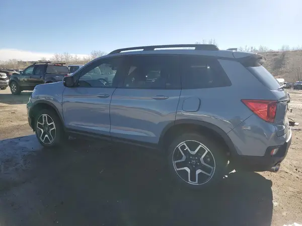 5FNYF8H09NB027162 2022 HONDA PASSPORT - Image 2