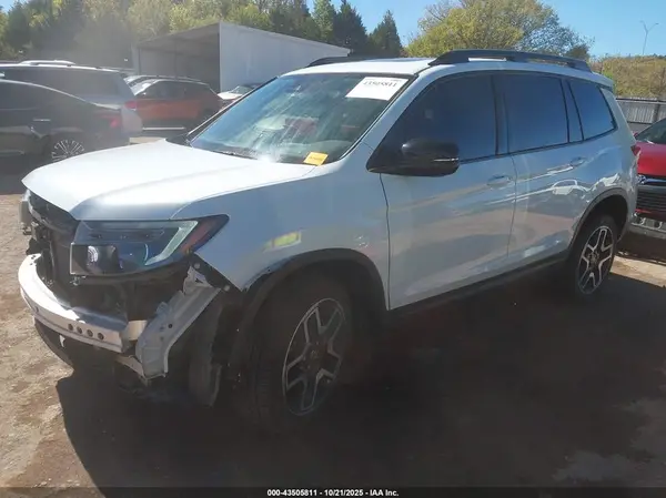 5FNYF8H09PB000336 2023 HONDA PASSPORT - Image 2