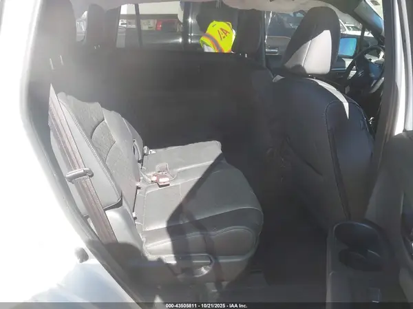 5FNYF8H09PB000336 2023 HONDA PASSPORT - Image 8
