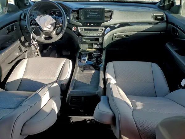 5FNYF8H09PB012549 2023 HONDA PASSPORT - Image 8