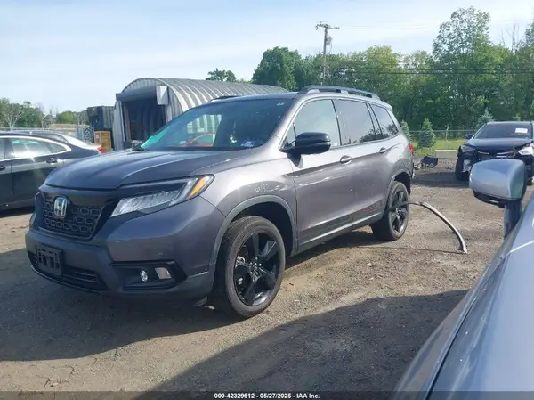 5FNYF8H0XKB030776 2019 HONDA PASSPORT - Image 2