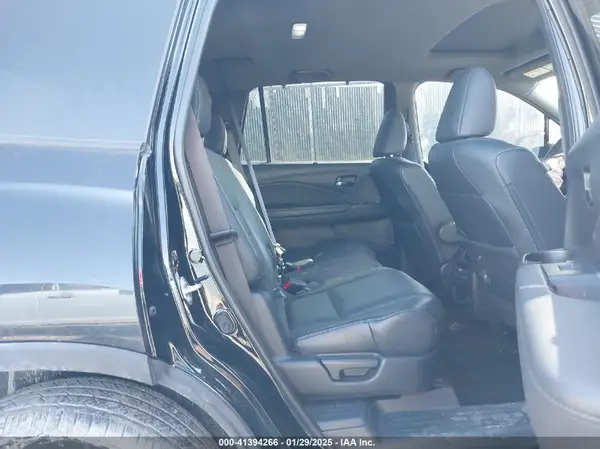 5FNYF8H0XMB012944 2021 HONDA PASSPORT - Image 8