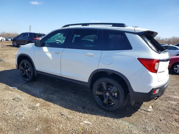 5FNYF8H0XMB020462 2021 HONDA PASSPORT - Image 2