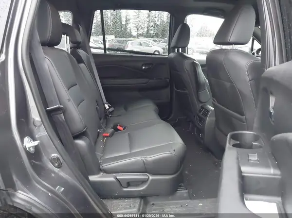 5FNYF8H0XMB036421 2021 HONDA PASSPORT - Image 8