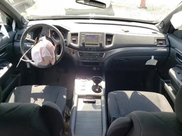 5FNYF8H20KB007525 2019 HONDA PASSPORT - Image 8