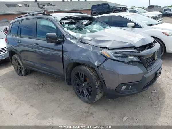 5FNYF8H20MB501385 2021 HONDA PASSPORT - Image 1