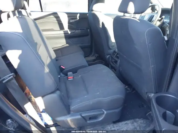 5FNYF8H21LB014825 2020 HONDA PASSPORT - Image 8
