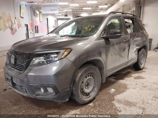 5FNYF8H21LB501362 2020 HONDA PASSPORT - Image 2