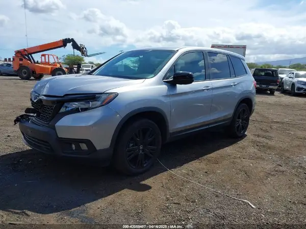 5FNYF8H22MB000451 2021 HONDA PASSPORT - Image 2