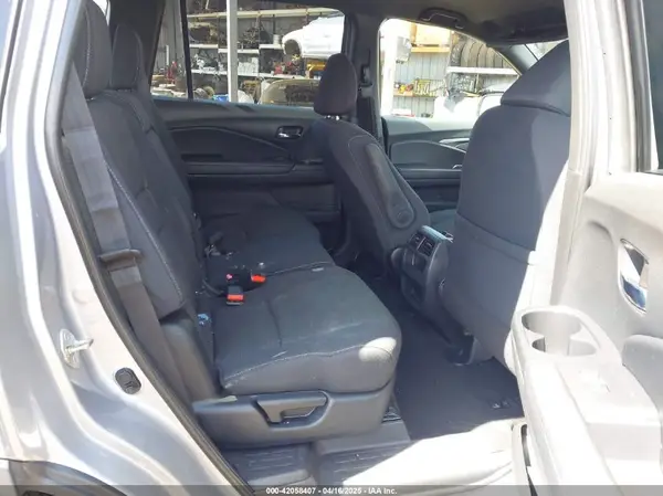 5FNYF8H22MB000451 2021 HONDA PASSPORT - Image 8