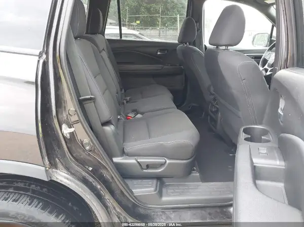 5FNYF8H23KB025307 2019 HONDA PASSPORT - Image 8