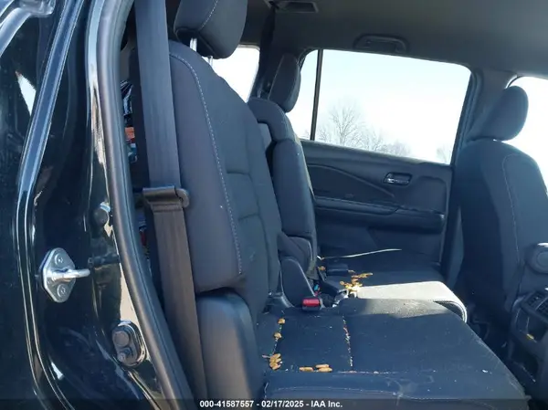 5FNYF8H25KB008038 2019 HONDA PASSPORT - Image 8