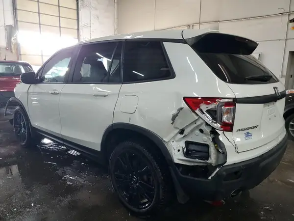 5FNYF8H26KB006301 2019 HONDA PASSPORT - Image 2