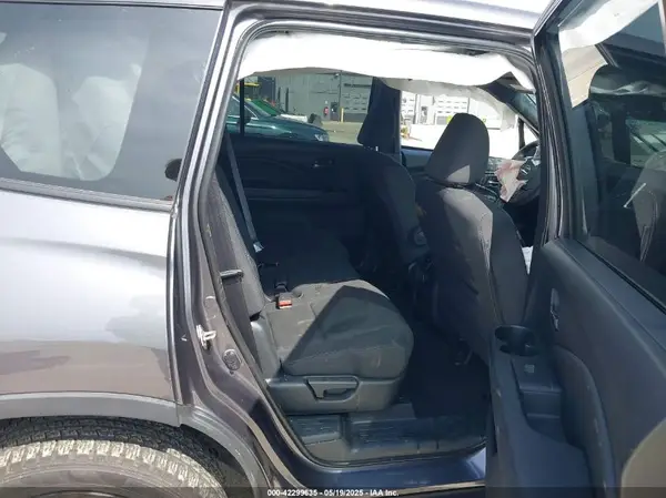 5FNYF8H27KB002001 2019 HONDA PASSPORT - Image 8