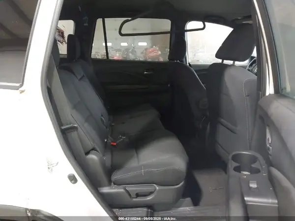 5FNYF8H27KB011457 2019 HONDA PASSPORT - Image 8