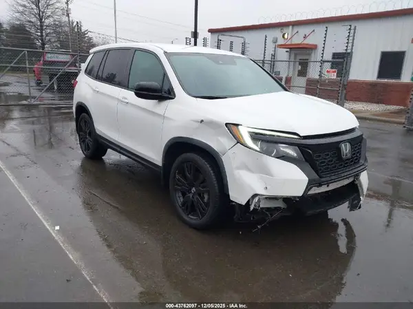 5FNYF8H27MB001885 2021 HONDA PASSPORT - Image 1