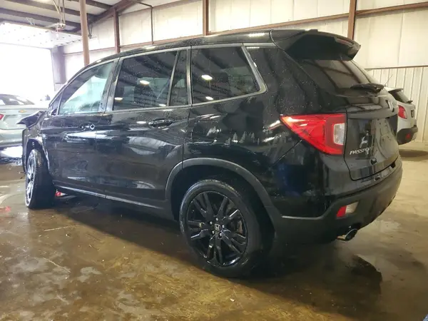 5FNYF8H28KB012374 2019 HONDA PASSPORT - Image 2