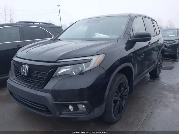 5FNYF8H29KB015056 2019 HONDA PASSPORT - Image 2