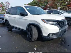 5FNYF8H2XKB017818 2019 HONDA PASSPORT