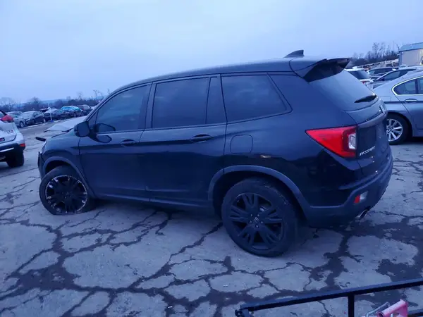 5FNYF8H2XKB023280 2019 HONDA PASSPORT - Image 2