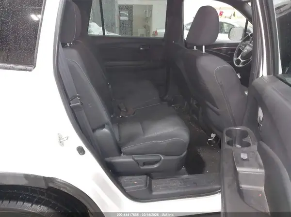 5FNYF8H2XLB010899 2020 HONDA PASSPORT - Image 8