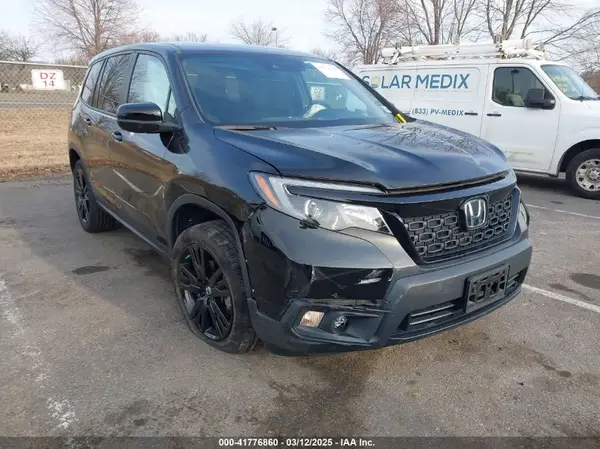 5FNYF8H2XMBO2O589 2021 HONDA PASSPORT - Image 1