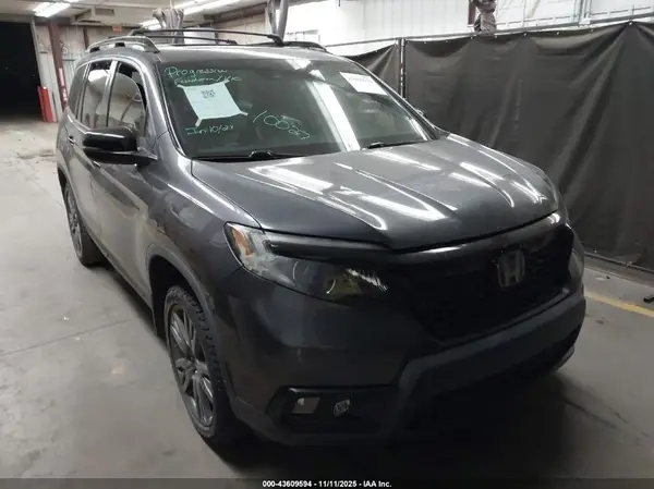 5FNYF8H50KB017241 2019 HONDA PASSPORT - Image 1