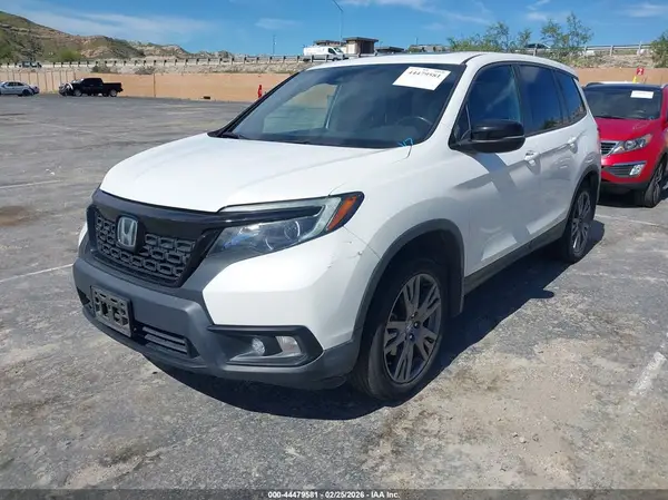 5FNYF8H50MB017470 2021 HONDA PASSPORT - Image 2