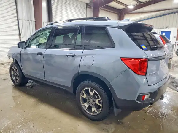 5FNYF8H50NB025540 2022 HONDA PASSPORT - Image 2