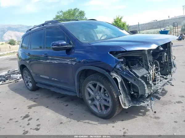 5FNYF8H50PB007445 2023 HONDA PASSPORT - Image 1