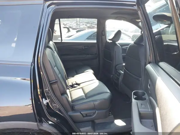 5FNYF8H50PB031342 2023 HONDA PASSPORT - Image 8