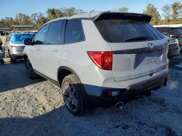 5FNYF8H50PB038579 2023 HONDA PASSPORT - Image 2