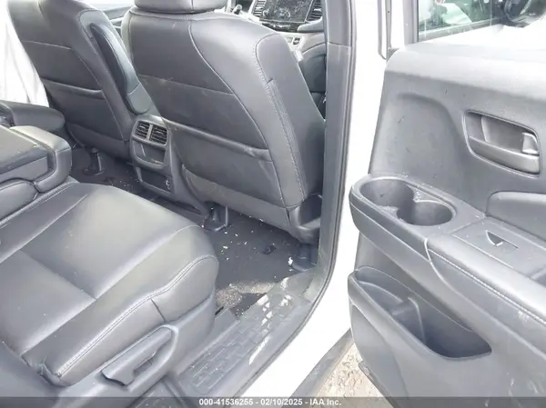 5FNYF8H50PB041370 2023 HONDA PASSPORT - Image 8