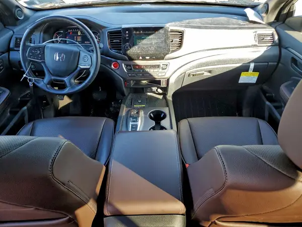 5FNYF8H50RB020960 2024 HONDA PASSPORT - Image 8
