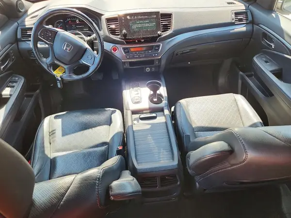 5FNYF8H51KB010590 2019 HONDA PASSPORT - Image 8
