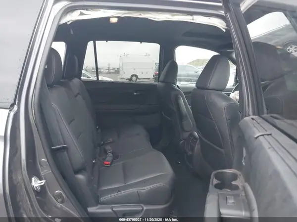 5FNYF8H51MB023942 2021 HONDA PASSPORT - Image 8