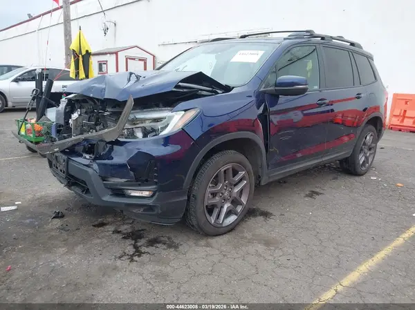 5FNYF8H51NB002073 2022 HONDA PASSPORT - Image 2