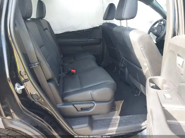 5FNYF8H51NB008133 2022 HONDA PASSPORT - Image 8