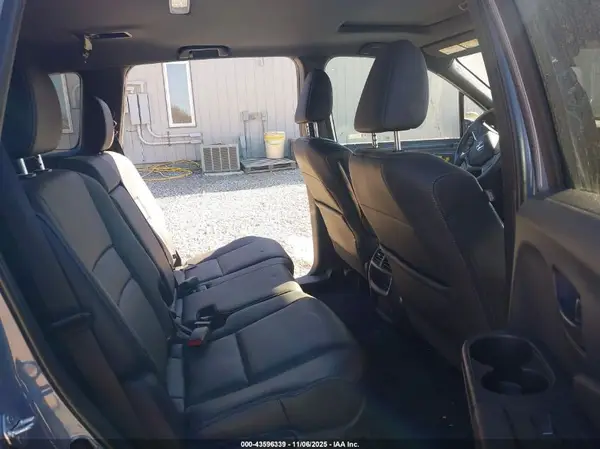 5FNYF8H51PB025596 2023 HONDA PASSPORT - Image 8