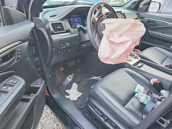 5FNYF8H51PB040759 2023 HONDA PASSPORT - Image 8