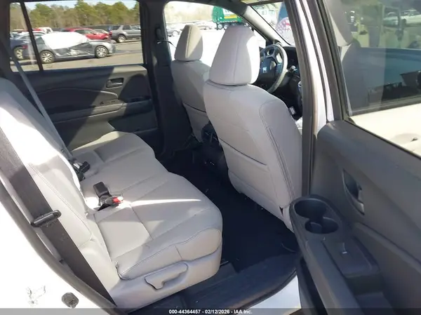 5FNYF8H51SB011805 2025 HONDA PASSPORT - Image 8