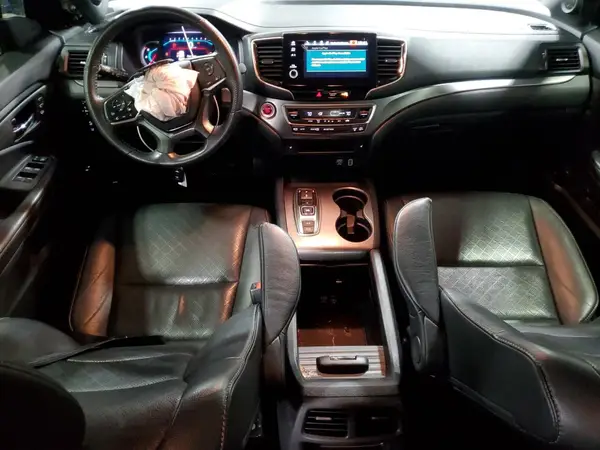 5FNYF8H52KB015006 2019 HONDA PASSPORT - Image 8